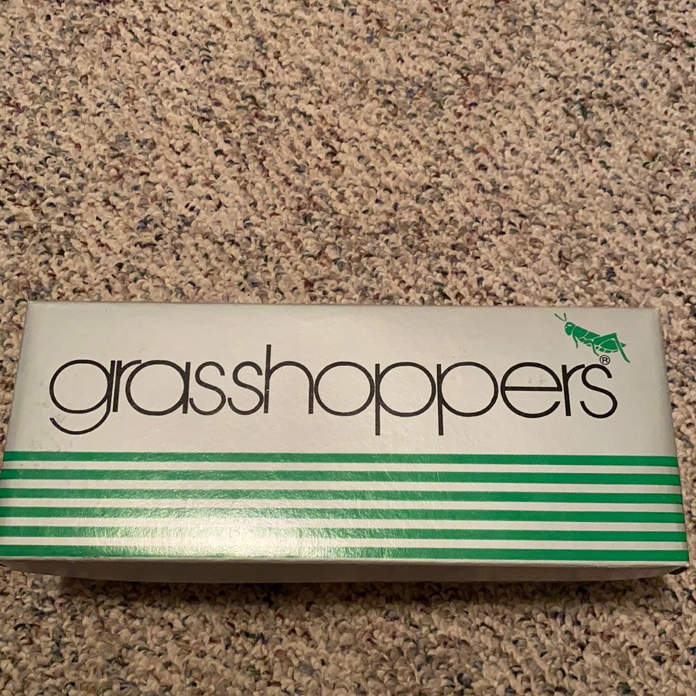 Vintage grasshoppers blue and white clippers